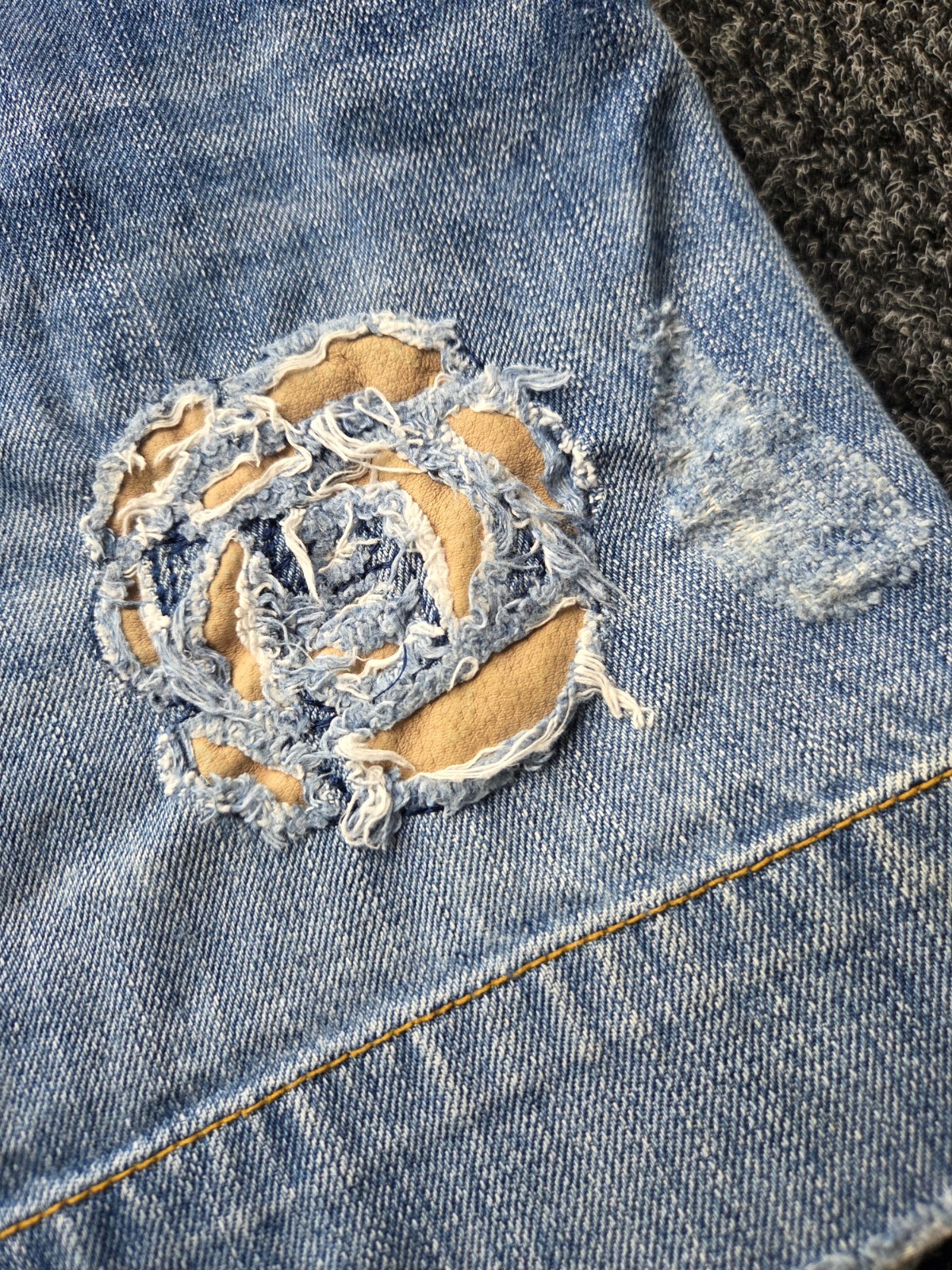 Old Navy Special Edition Denim Mini Skirt Floral Detail Distressed Y2K Blue image 5