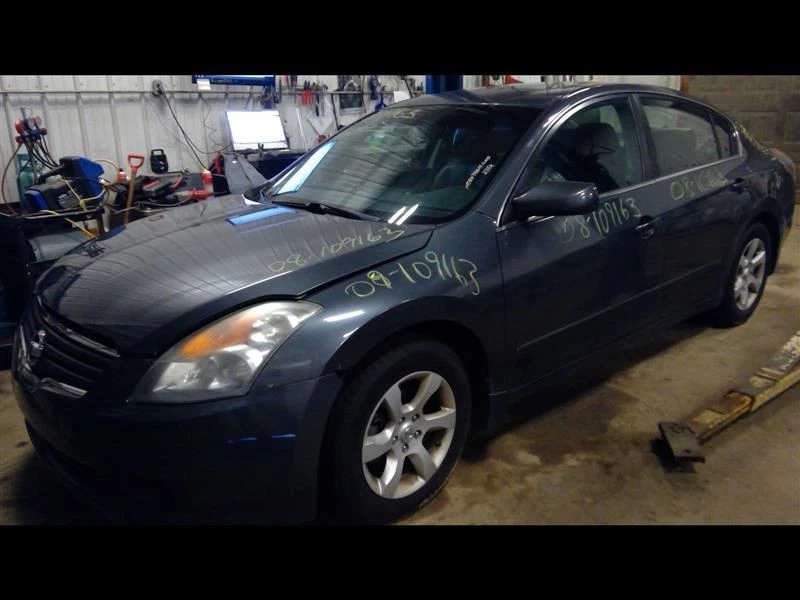 *LOCAL PICKUP ONLY* Driver Left Fender Sedan Fits 07-12 ALTIMA 10247151 - Image 2 of 4