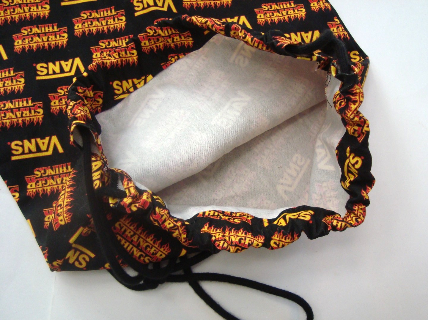 Vans Stranger Things Drawstring Bag - image 4