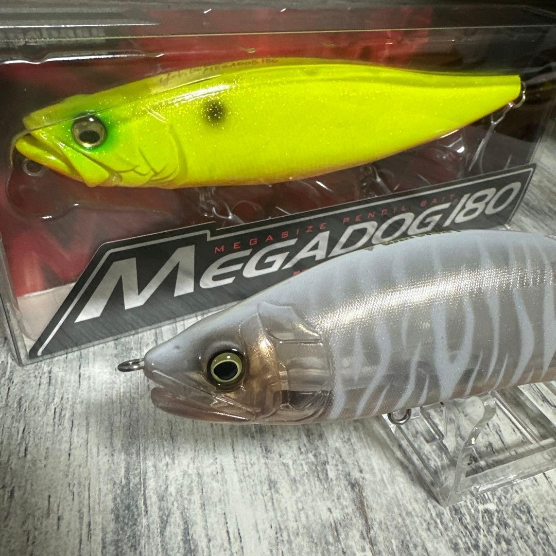 Megabass Megadog 180 & Gancraft Jointed Claw Jerkbaits, Used, Fishing Lures - Image 3