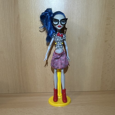 #ad 100% Complete Ghoulia Yelps Geek Shriek Monster High Doll $50.00