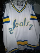 California Seals Hockey Sweater Size 56