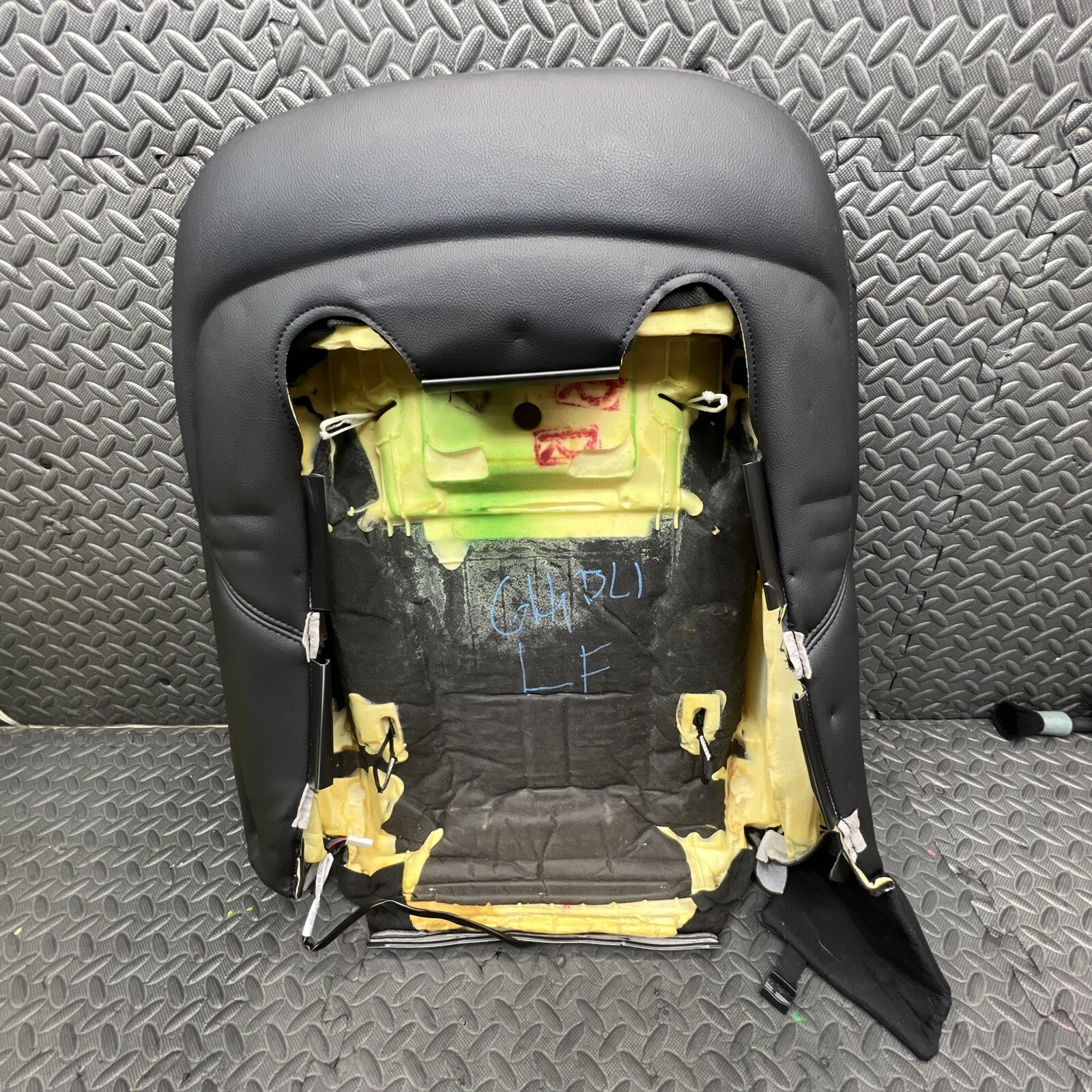 OEM 2014-2019 MASERATI GHIBLI SQ4 FRONT LEFT DRIVER UPPER SEAT CUSHION BACK