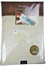 Ivory Tablecloth Bountiful Leaf Pattern Includes Six Cloth Napkins Elegant