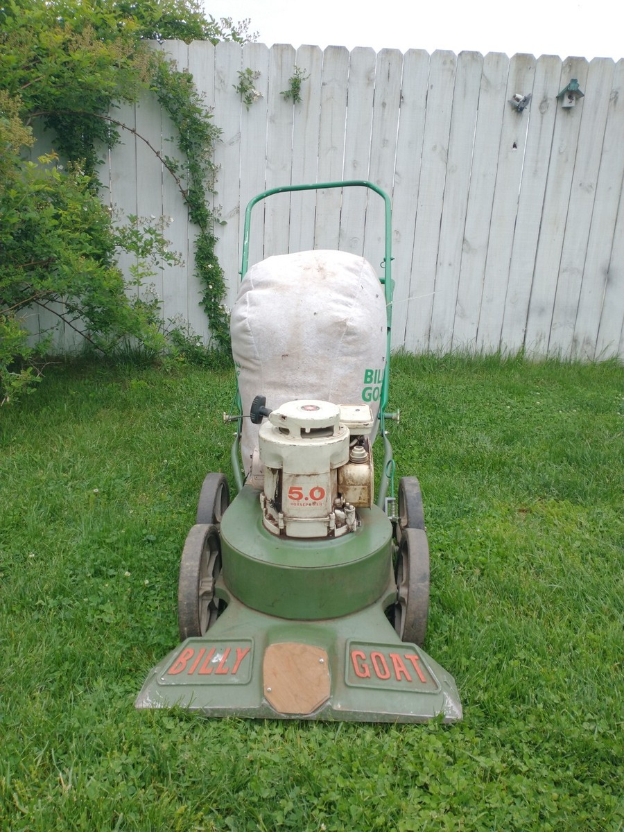 Billy Goat KD 50 Heavy Duty Leaf Vacuum 5 HP Briggs & Stratton