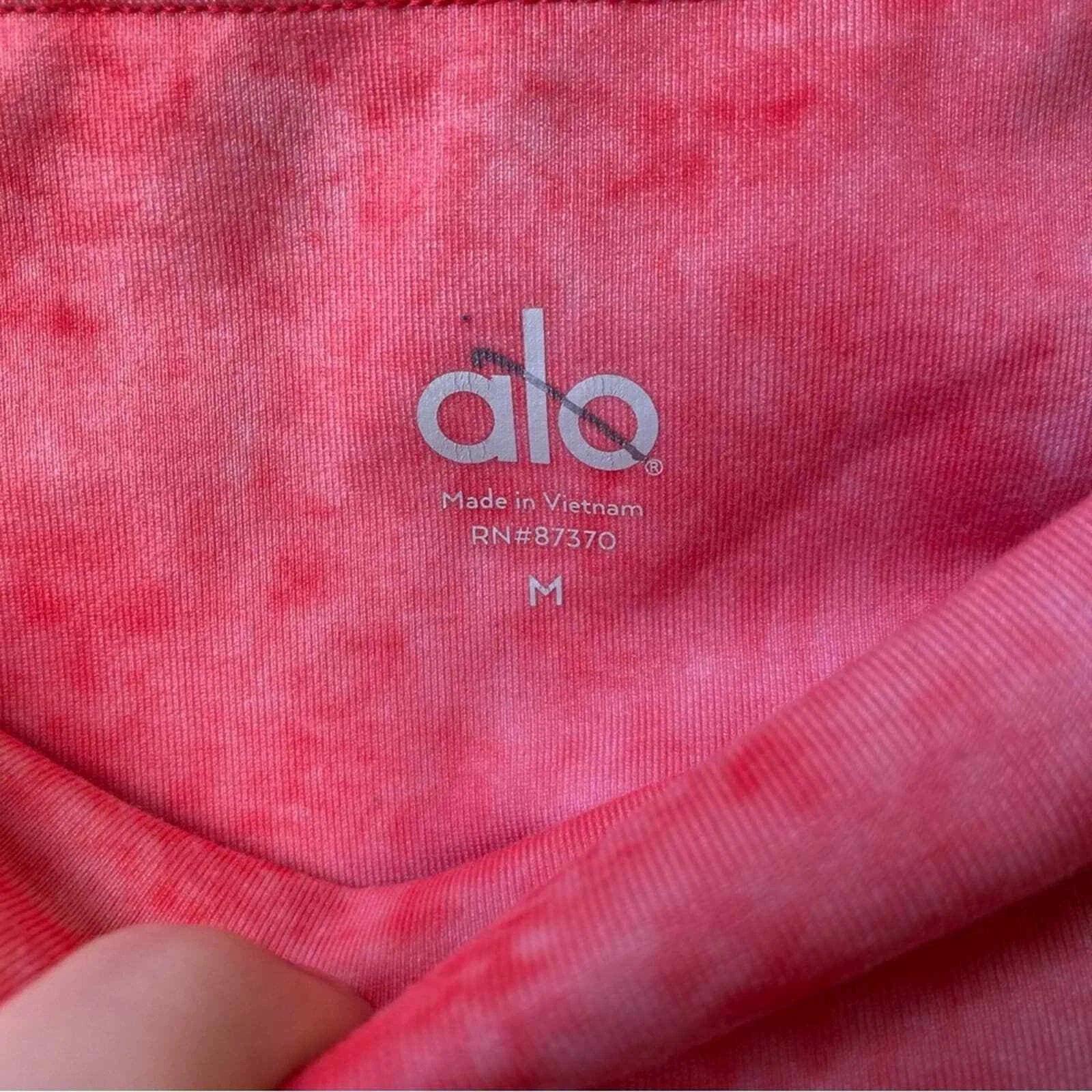 alo-yoga poppy cropped geometric pattern leggings
