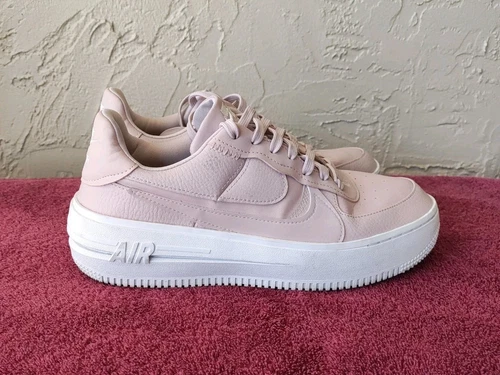 Scarpe Nike Air Force 1 9 5 PLT.AF.ORM rosa Oxford rosa chiaro morbido DJ9946 602