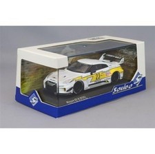 1/43 Nissan GT-R R35 LB Silhouette White/Yellow