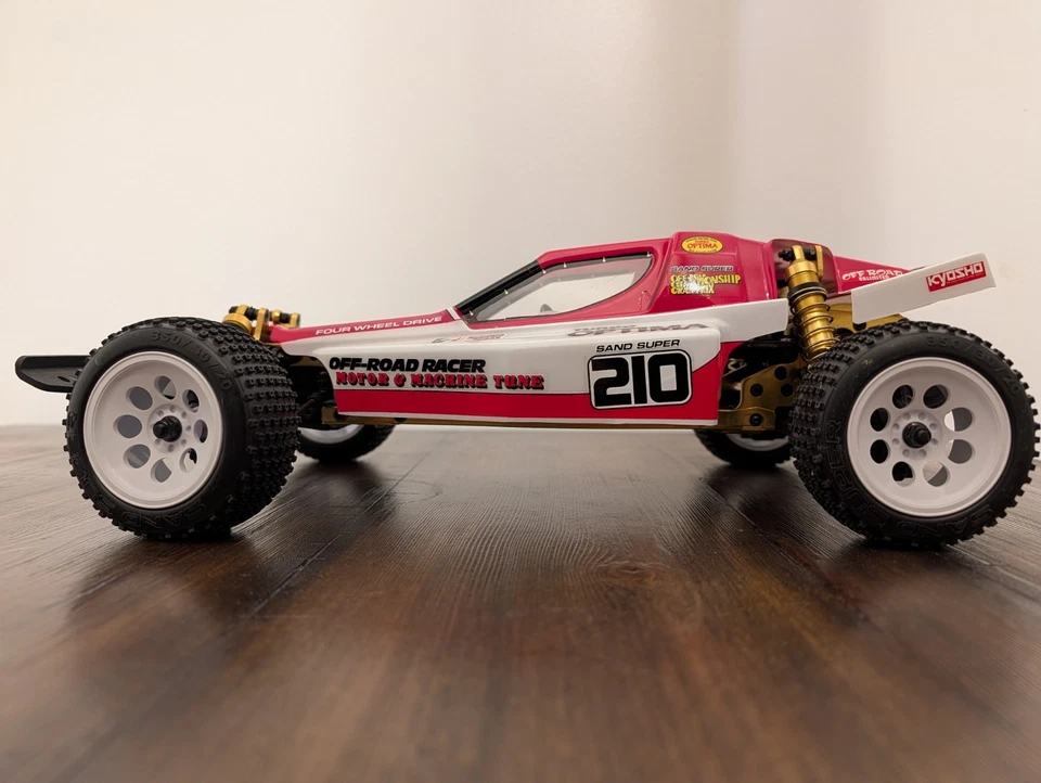 1/10 Scale Electric Radio Control 4WD Buggy TURBO OPTIMA Assembled  30619C - Image 3 of 4