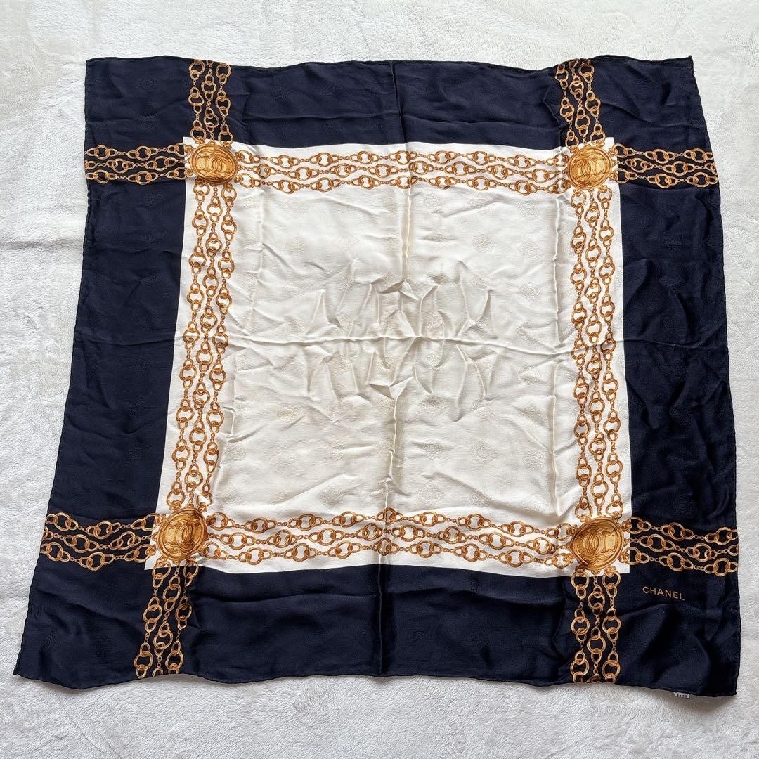 Used CHANEL✨CHANEL Coco Mark Chain Motif Large Silk Scarf