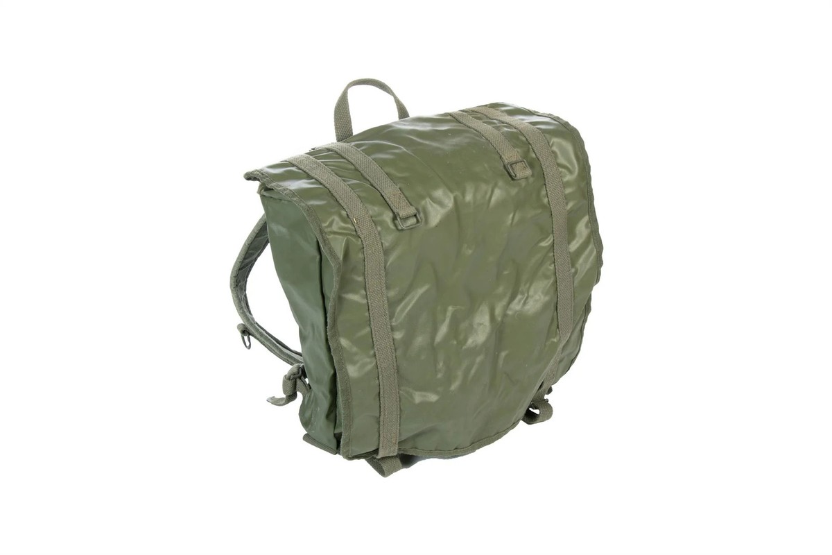 Original French Army F1 Backpack OD Green Military Surplus 20L Outdoor Gear View 4