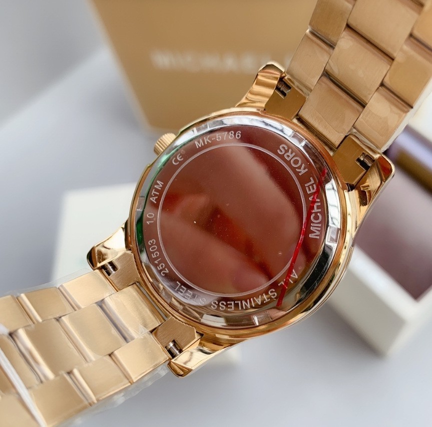 Michael Kors Runway MK5786 38mm Champagne Dial Yellow Gold Steel