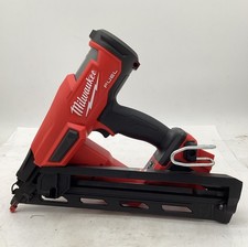 Milwaukee M18 FUEL Brushless 15-Gauge Angled Finish Nailer TOOL ONLY 2839-20