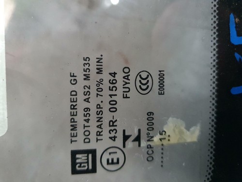 HOLDEN COMMODORE LEFT REAR 1/4 DOOR GLASS VE-VF, WAGON, 07/06-12/17 06 07 08 09 - Picture 3 of 5