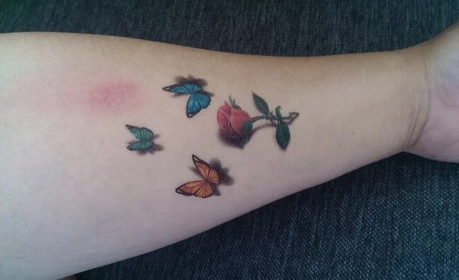 Flash Tatouage Temporaire À Coller 3D Fleurs Rose Bleue Rouge Orange Lila Petit - Photo 3/3