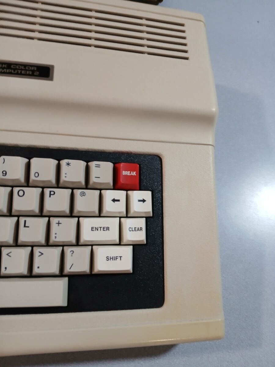 Tandy TRS-80 64K Color Computer 2 26-3127 Radio Shack W/Box Tandy TRS-80 64K Color Computer 2 26-3127 Radio Shack W/Box