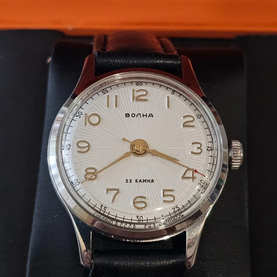 Reloj Pulsera Wostok Vostok Volna Wave 22 Joyas De Colección Soviética URSS Hombre Regalo Foto 3 de 4