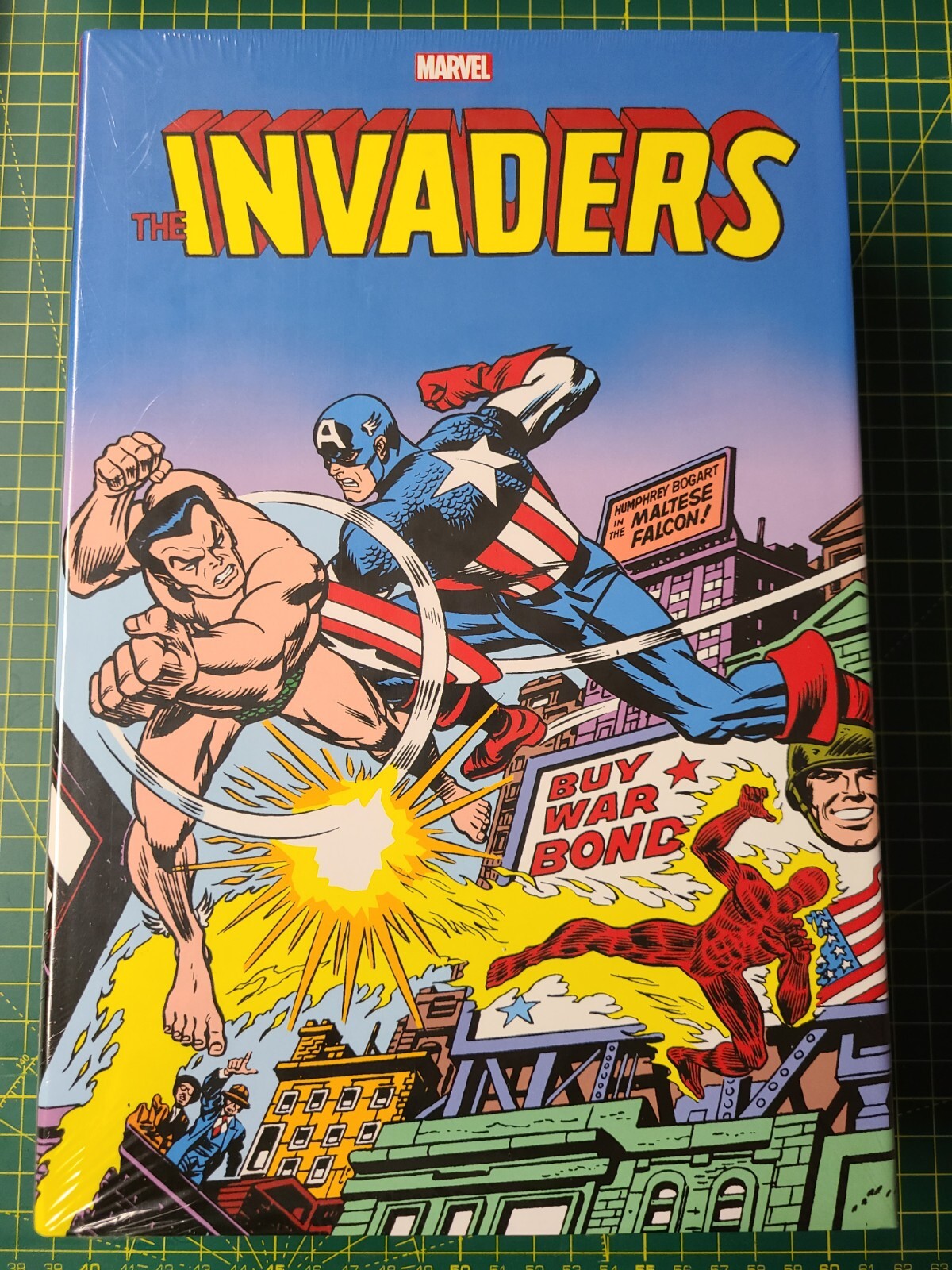 Invaders Omnibus HC | DM Variant | Marvel (2022) *NEW*