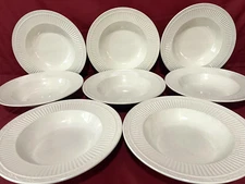 Mikasa Italian Countryside DD900 Set Of 8 White Rimmed Soup/Pasta Bowls 9 1/4"