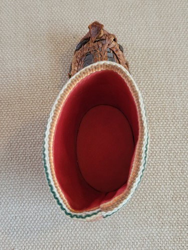 Vintage 2.5” Woven Leather Shoe Moccasin Handmade Ethnic Shelf Decor-Yugoslavia - Picture 6 of 18