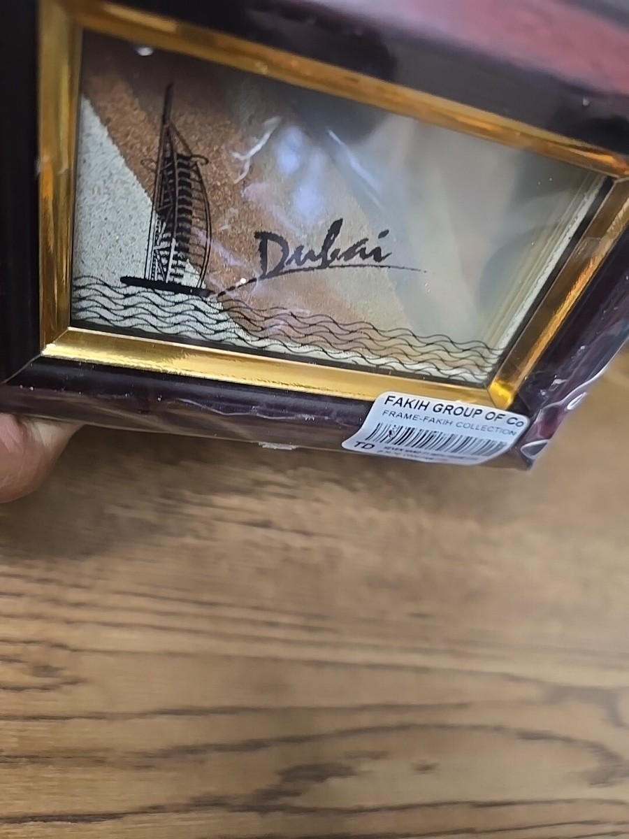 Seven Natural Colour Of Sand F1 Frame United Arab Emerites Dubai