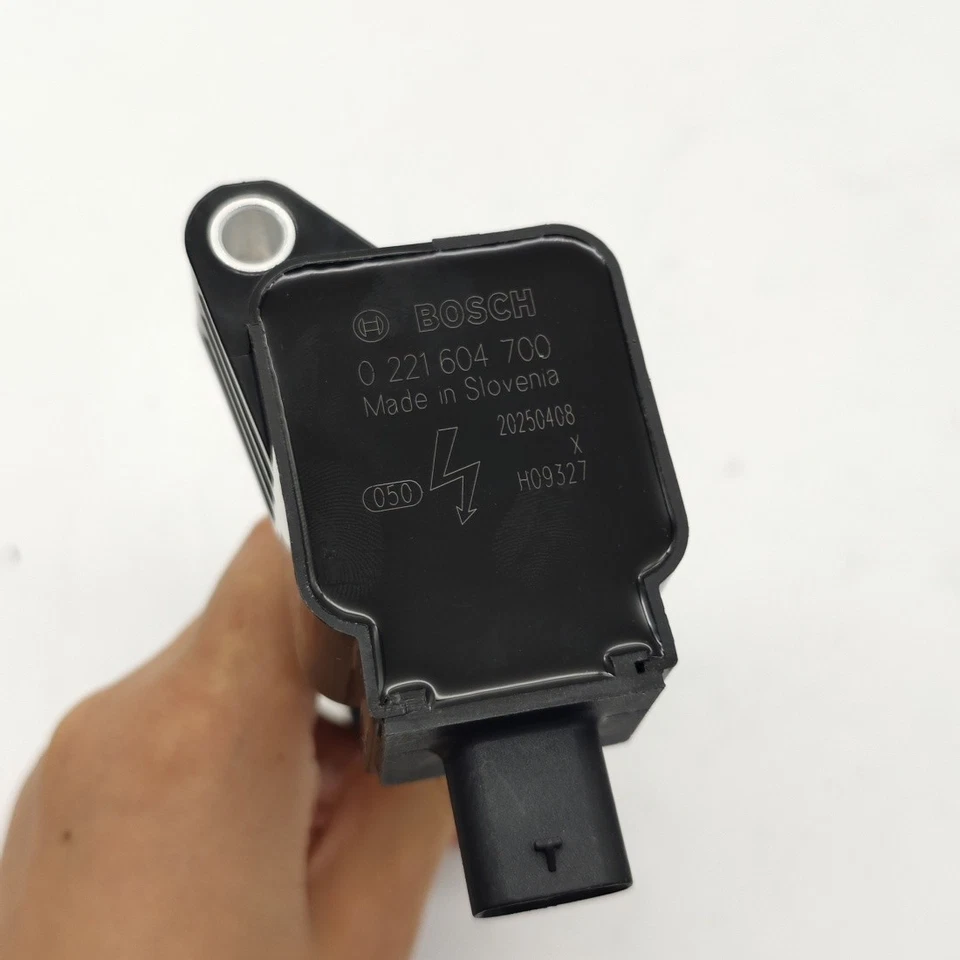 4X Bosch 0221604700 Ignition Coil For Ford Focus Land Rover Lincoln MKC L4 UF670 Foto 4 de 4