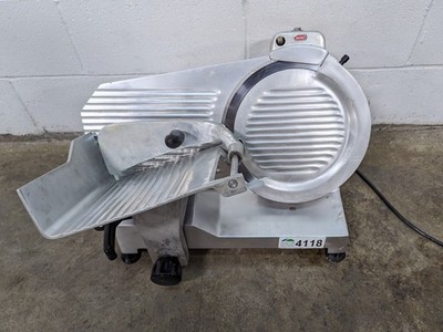 Berkel 827 Gravity-Feed Meat Slicer *vv