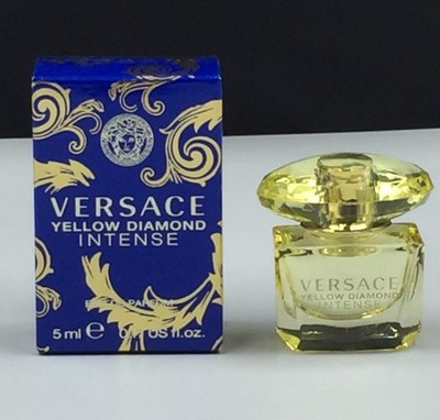 Versace Yellow Diamond Intense Eau de Toilette 5 ml or 0.17 fl oz perfume.