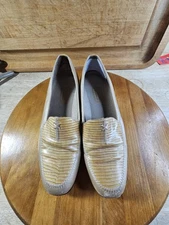 Munro American "Comb Last" Tan/Brown Leather/Lizard embossed Loafers SIZE 7