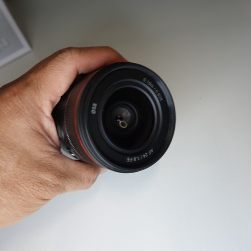 Samyang AF 24mm f/1.8 FE Lens for Sony Full Frame E-Mount Auto Focus - Picture 8 of 9