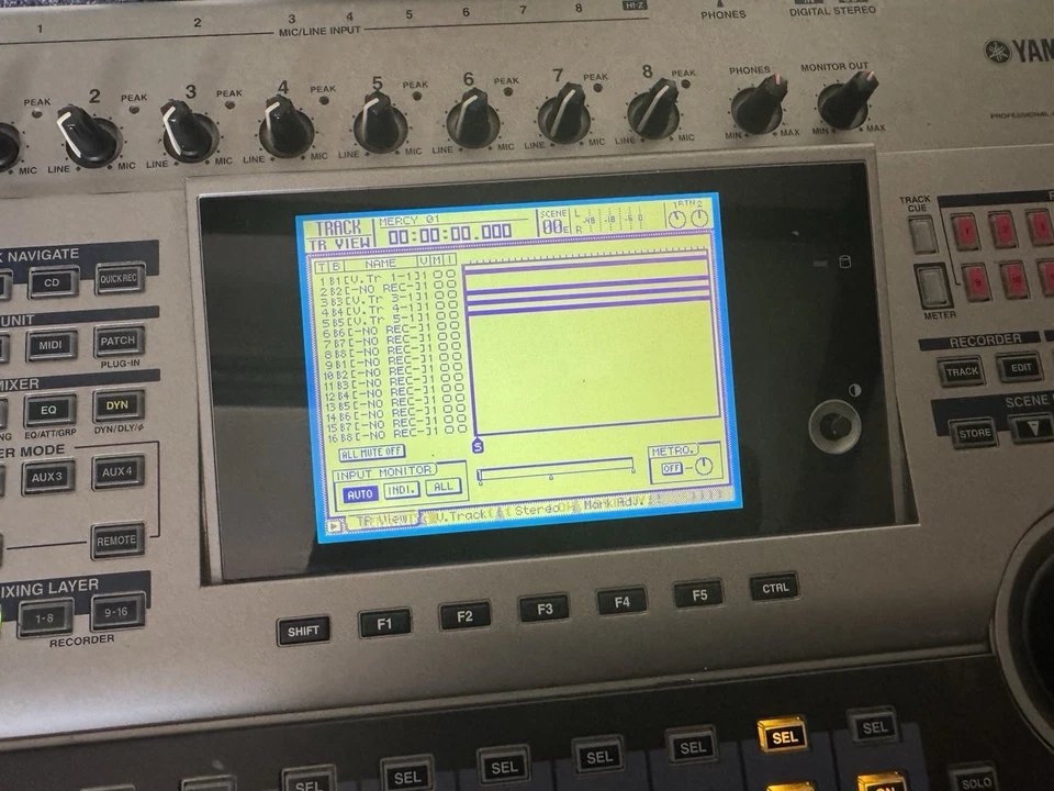 Yamaha AW2816 Professional Digital Audio Workstation - Image 3 of 4