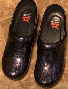 dansko xp size 40