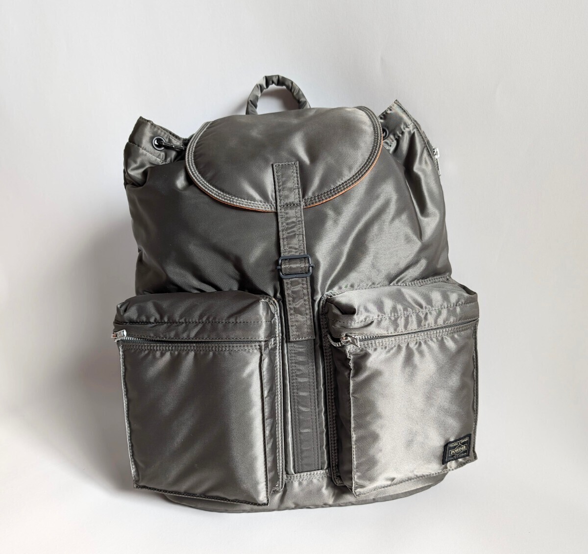 PORTER | 新型Tanker Backpack (Silver Gray)