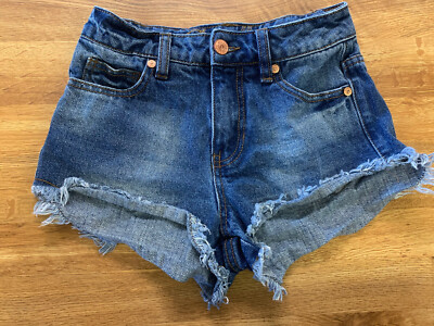 Delia*s Bradley Denim Raw Hem Edge Jean Shorts Medium Wash Frayed Cuffed 00 
