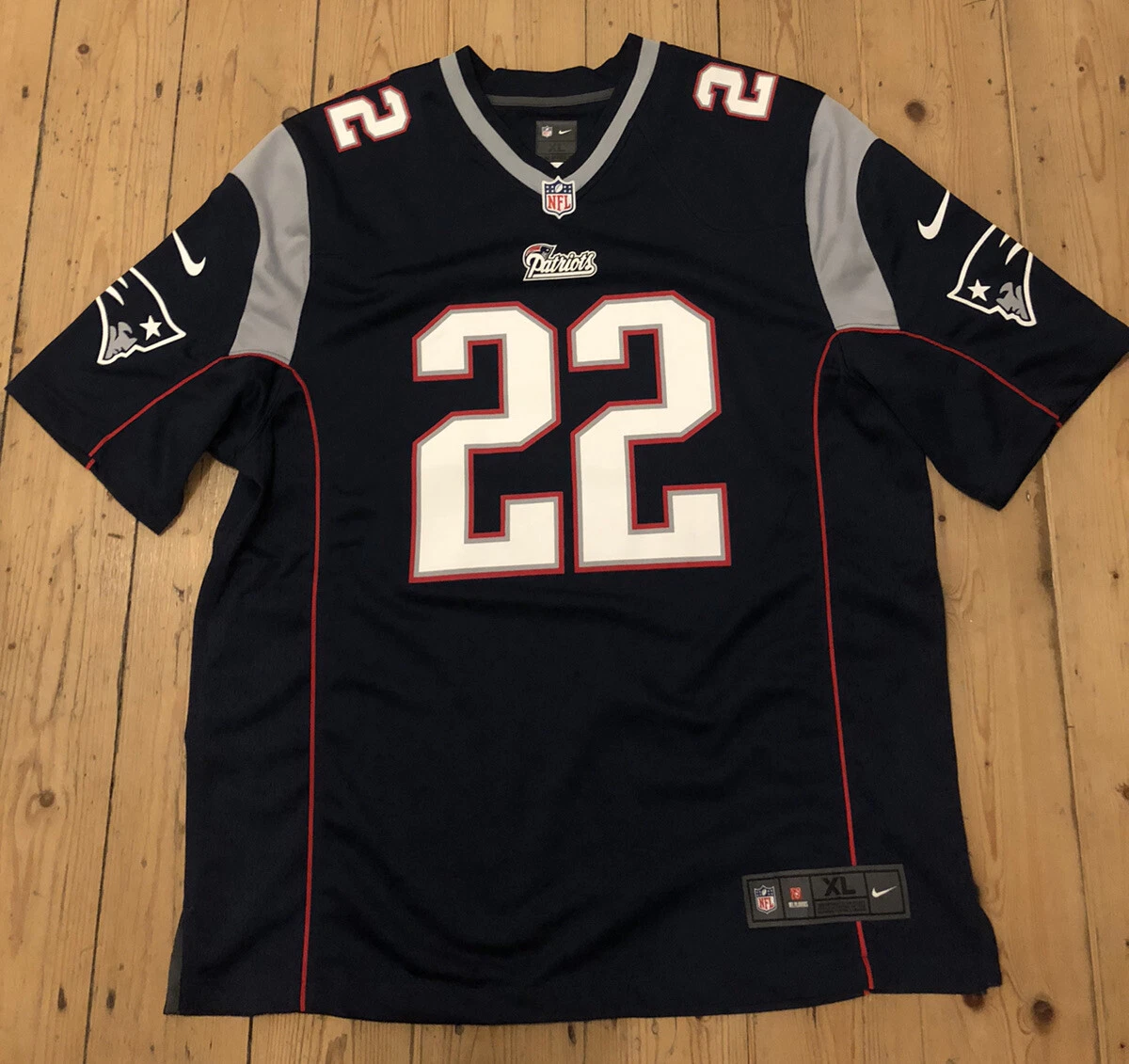 Nike american football shirt sales