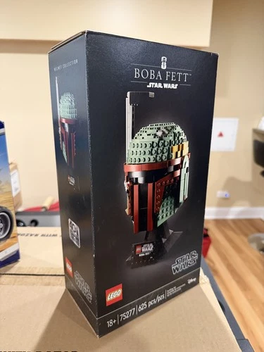 LEGO Star Wars Boba Fett Helmet Set 75277 Retired New Sealed Nice Box Fast Ship