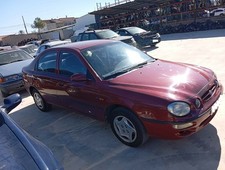 Lève vitre Kia SHUMA