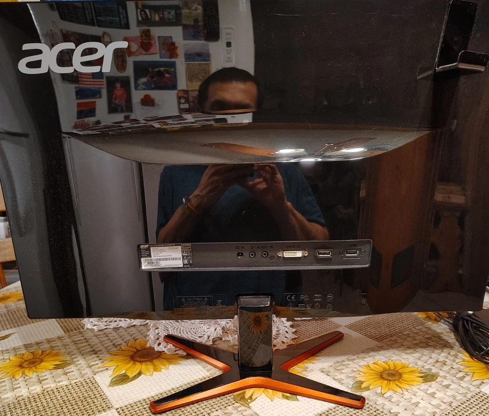 Acer XG270HU Omidpx 27'' WQHD AMD FREESYNC 2560 x 1440 Widescreen Monitor Black - Image 2 of 4