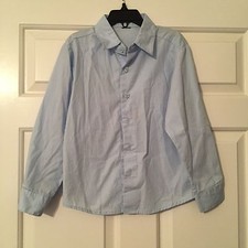 Boys Size S 4 Blue Button Up Dress Shirt      Shipping   
