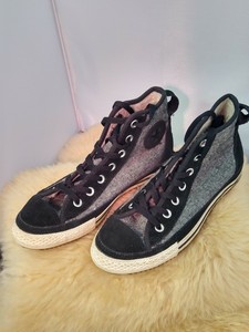 converse sherpa lined shoes