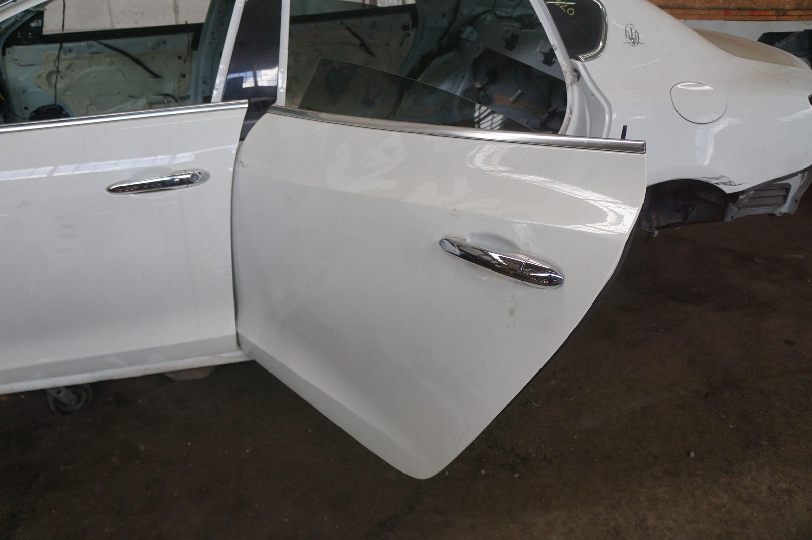 Rear Left Door Assembly Oem Bianco White Maserati Quattroporte 2013-17+