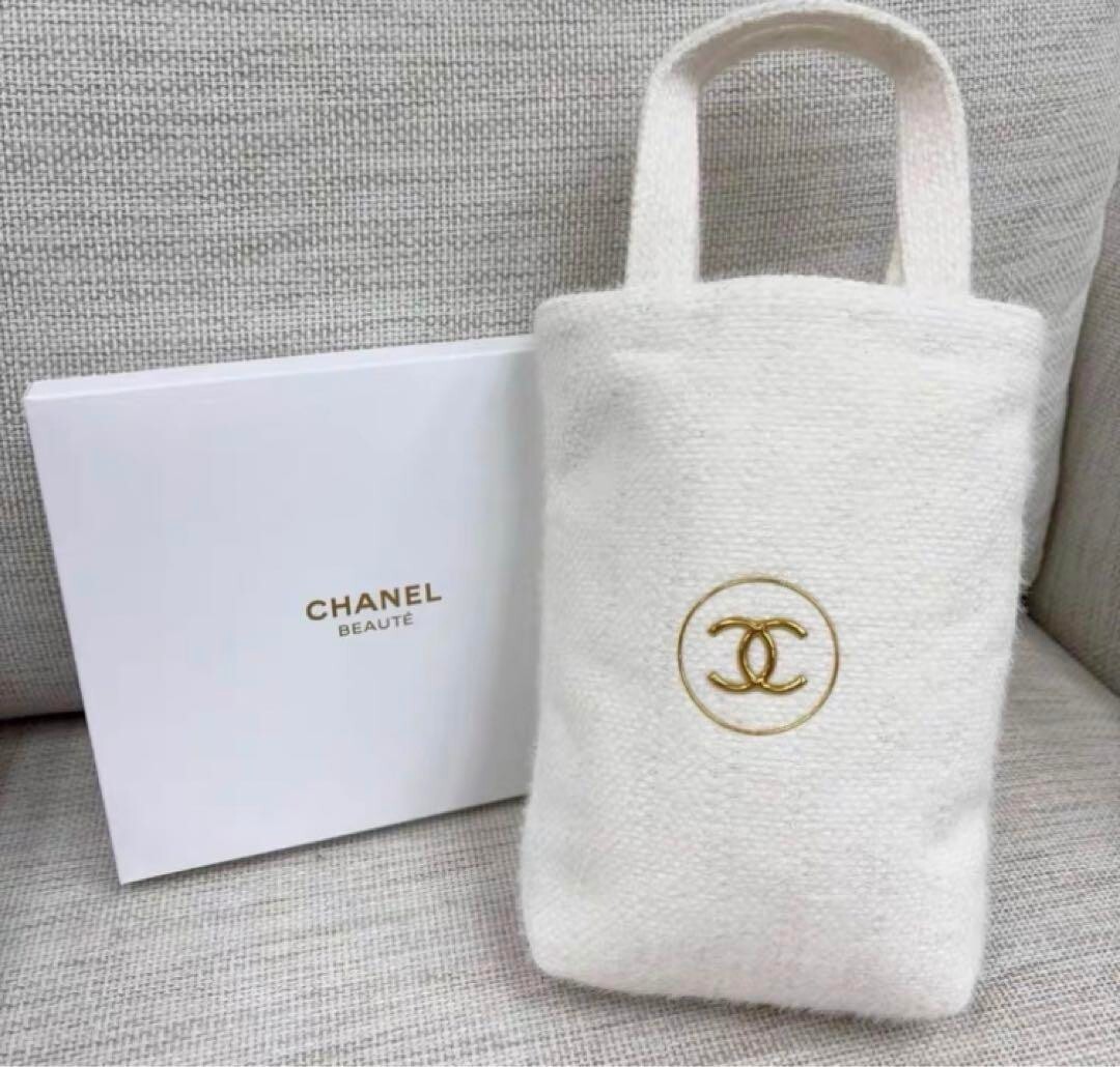 CHANEL BEAUTE ホワイトトートバッグ CHANEL シャネル BEAUTE ノベルティ トートバッグ - メルカリ