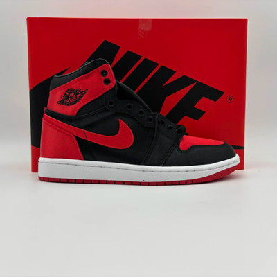 Jordan 1 Retro High OG Satin Bred Größe UK4