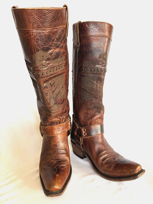 Junk Gypsy She Who Is Brave Boots by Lane, womens 8.5, brown distressed leather