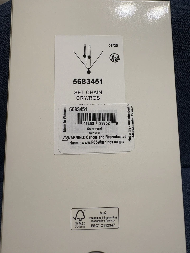 Juego de collar pendiente SWAROVSKI Meteora en oro rosa Foto 4 de 4