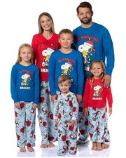 Peanuts Boy's Snoopy Christmas AOP Kids Fleece 2-Piece Pajama Set 8, S 