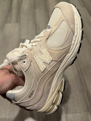New Balance 2002R Beige Calm Taupe Casual Sneaker M2002RCC Men s 7