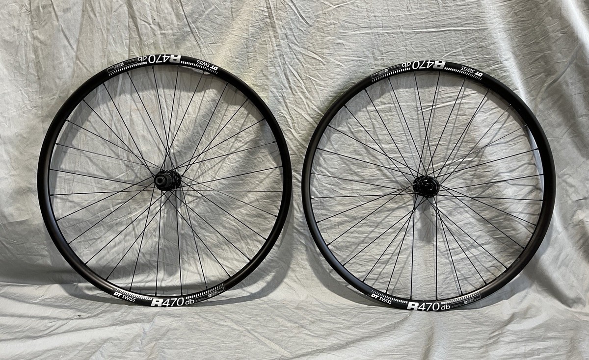 Formula Hubs / DT Swiss R470db Road Wheelset 700c 142/100