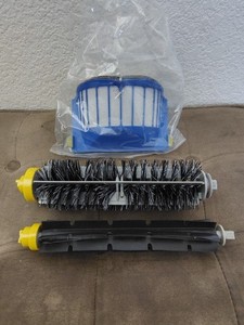 NEW Genuine OEM iRobot Roomba 655 Replacement Filter & Brushes