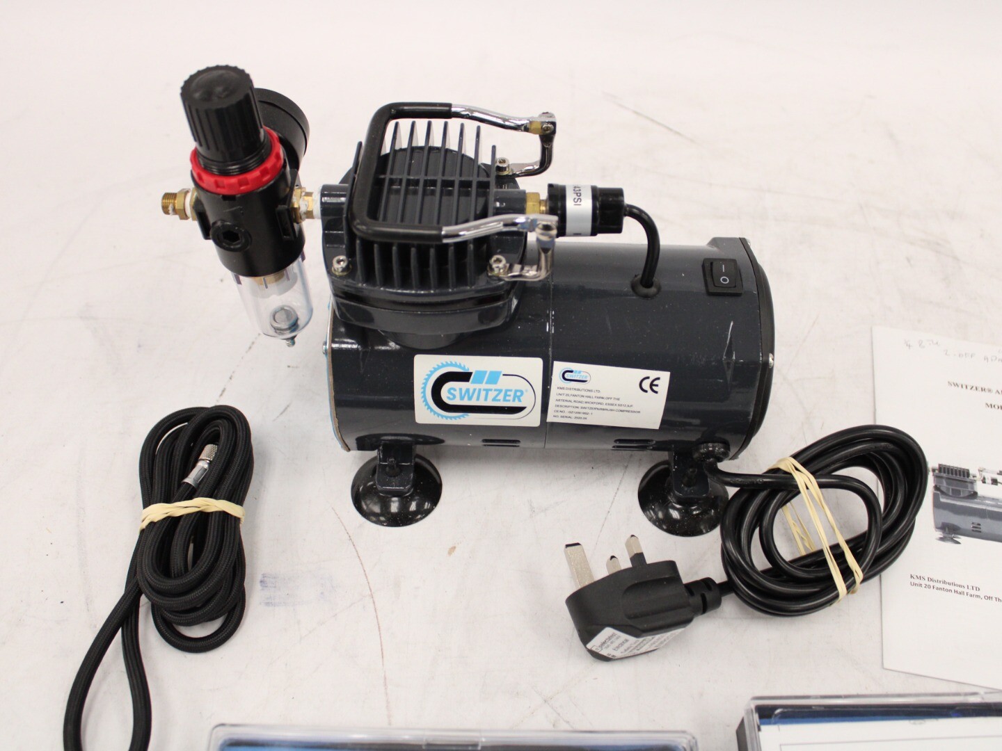 SWITZER AS18 Airbrush Kit with Compressor and 2 x Double Action Airbrushes R34 eBay